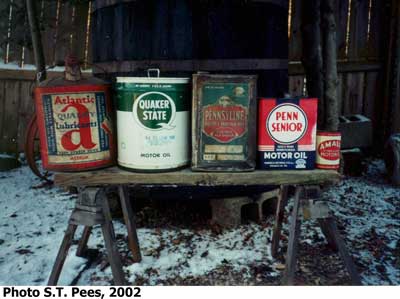 S.T. Pees oil can collection