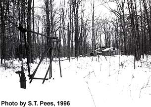 twotripod.jpg (26254 bytes)